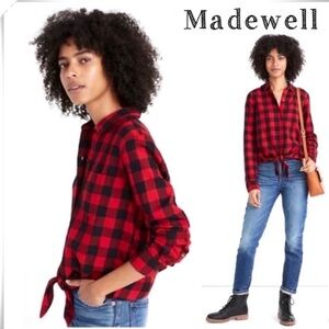 MADEWELL Flannel Tie-Front Shirt in Buffalo Check in Red & Black Style K2765